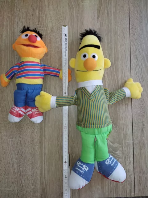 Sesamstraße Ernie Bert  Plüschfigur Kuscheltier Stofftier Plüsch