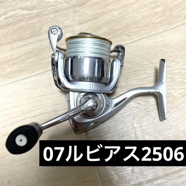DAIWA 07 LUVIAS 2506 Spinning Reel Light Line PE0.3 Used