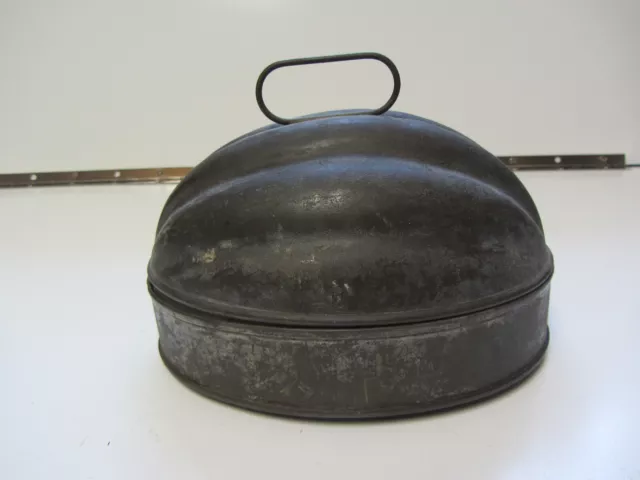 Antique Primitive Galvanized Tin 2 QUARTS Melon Baking Cake Form Mold Farm