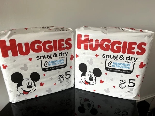 BNIP - Huggies Snug & Dry Baby Diapers Size 5 Lot of Two/2