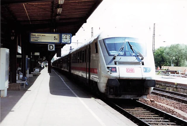 Foto IC-Steuerwagen Bpmbdzf Hbf Erfurt 08/2002 ca. 10x15cm V4100f