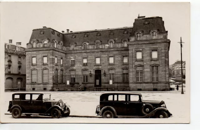 LONGWY - Meurthe et Moselle - CPA 54 - La Banque de France - cars