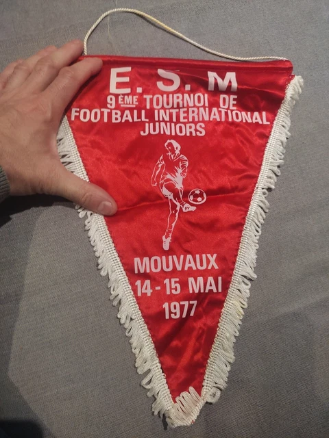 Fanion Football ES Mouvalloise Mouvaux (club amateur français