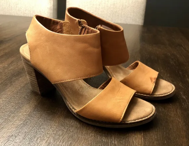 TOMS Women's Majorca Leather Platform Cognac  Faux Wood Block Heel Sandal Sz 8