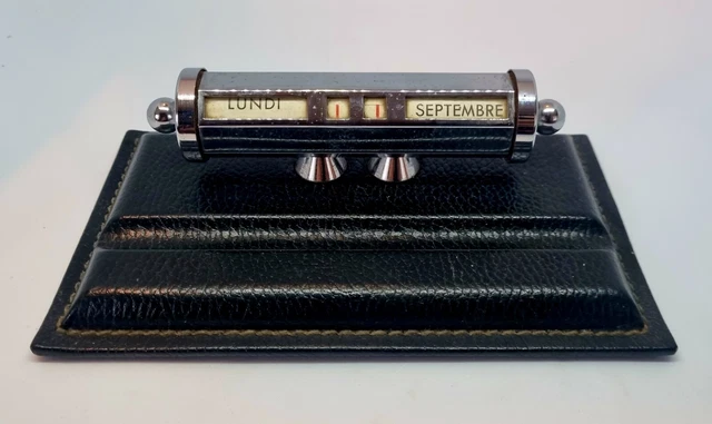 Calendrier Cylindrique De Bureau Vintage – Métal Doré, Style Rétro Industriel