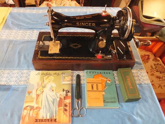 ANCIEN JOUET MACHINE à Coudre Singer avec Mallette de Transport Enfant Jeux 67B EUR 24,90
