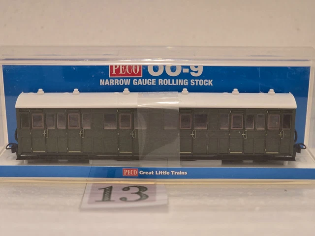 PECO OO-9 LYNTON & Barnstaple Railway Composite Coach in SR green GR ...