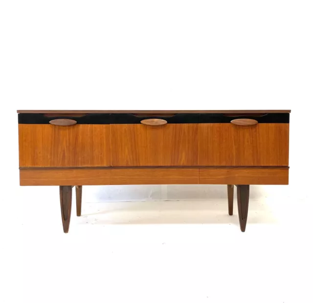 Vintage Retro Mid Century 1960s Danish Era Modernist Teak 5.5ft Sideboard