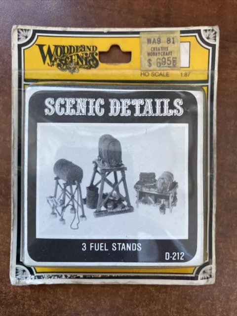 1980 HO Scale Woodland Scenics 3 Fuel Stands White Metal Castings D-212 Sealed