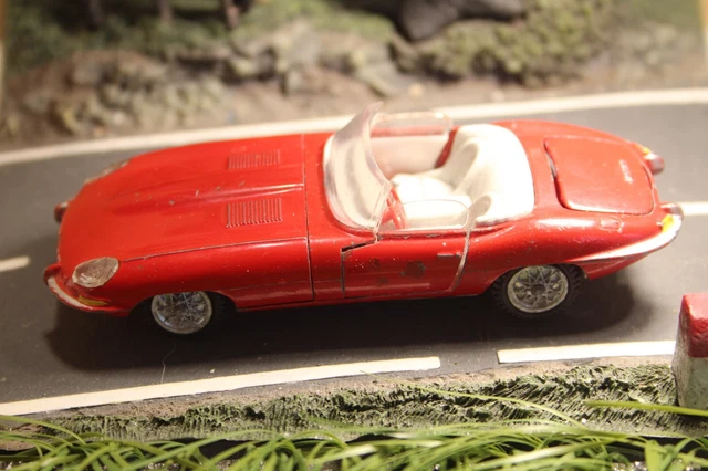 TEKNO 1/43ème MADE IN DENMARK JAGUAR TYPE E COMPLETE D'OCCASION TRES