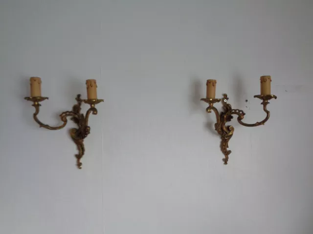 ancienne paire d'applique style louis XV en bronze à 2 feux électricité OK