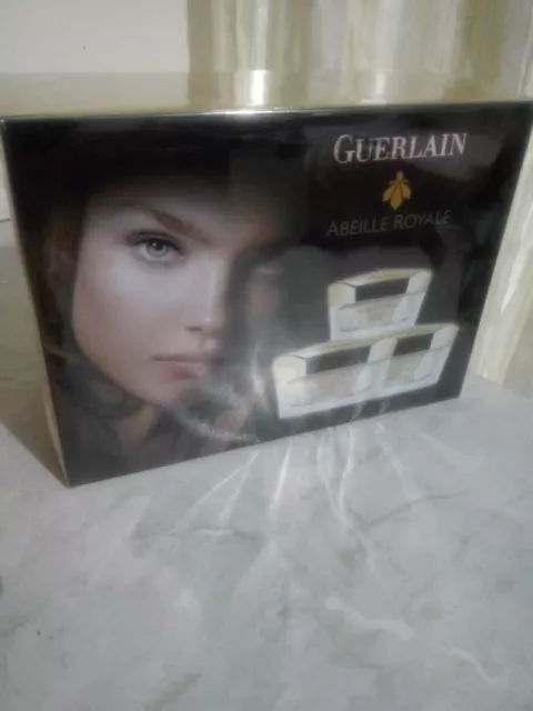 Kit. Guerlain Abeille Royale Regal Nuovi, i,  creme giorno notte cont occhi