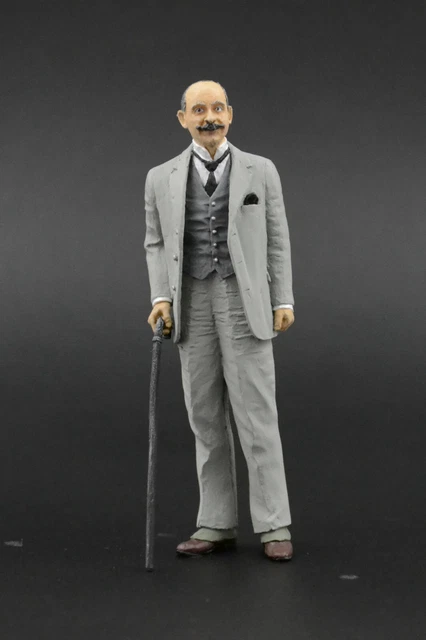 FIGURINE 1/18 NICOLA ROMEO VROOM PEINT FOR AUTOART NOREV CMC