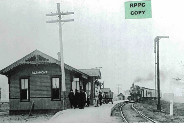 Chicago & Eastern IL Railroad Depot (train station) at Altamont, Effingham Co IL
