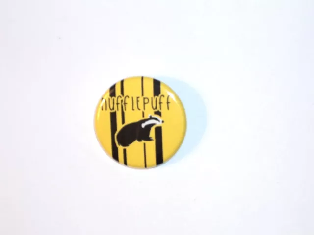 Harry Potter Button Pin- #08 Hufflepuff