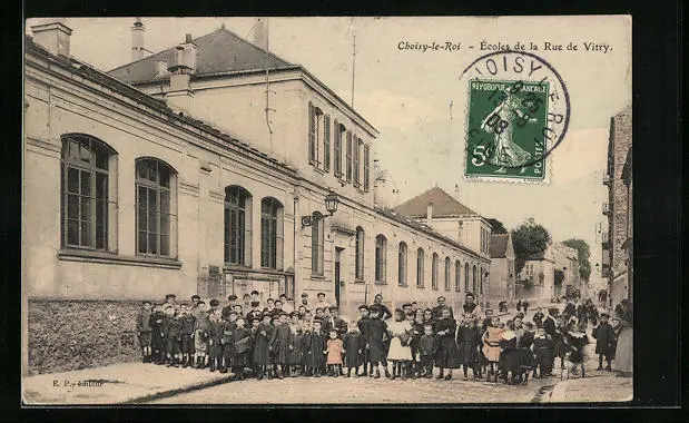 CPA Choisy-le-Roi, Écoles de la Rue de Vitry 1908