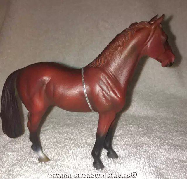 Breyer Collectable Horses New Bay Hanovarian Stallion by Collecta 2