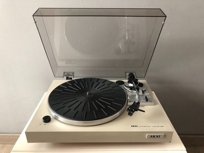 Platine vinyle AKAI AP-B21 Semi-Auto en très bon état " Révisé" Garantie 3 Mois 