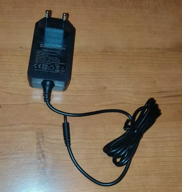 Top Chargeur * Adaptateur Secteur Alimentation Chargeur 12V pour Décodeur Orange TV UHD 4K DTIW385