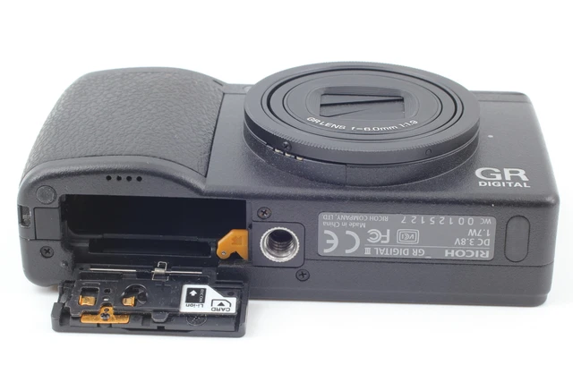 [Near MINT in Box ] Ricoh GR Digital III 10.0MP Camera 6.0mm f1.9 From JAPAN 8