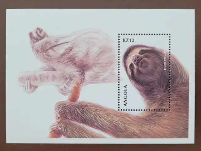 Angola 2000 / Animals of the World- pale-throated sloth /  1v ms