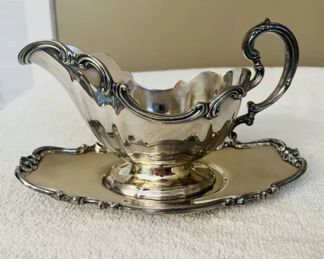 Victorian (Silverplate, Hollowware) by REED & BARTON Gravy Boat & Underplate