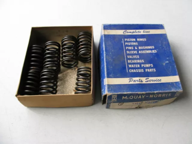 Vintage McQuay-Norris VS-424 Valve Springs 7 pcs for Packard 1935-1947