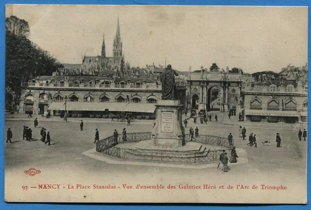 CPA: NANCY - Place Stanislas - Overview of Galeries Héré...