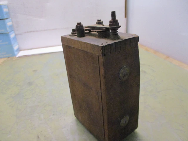 Vintage Ford Model A/T Ignition Coil Buzz Box (#2) [4*Q-2]