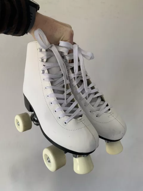 Roces White Retro Roller Skates UK6 Eu 40