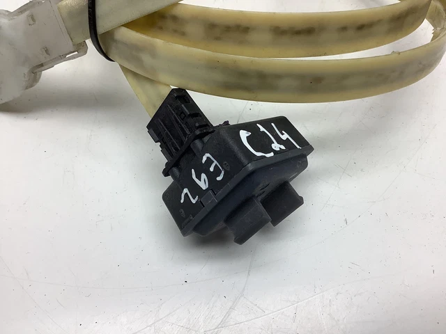 Motorhaubenaktivator Für Fußgängerschutz – Audi A3 8V (8V0823823F) – Unbranded Replacement