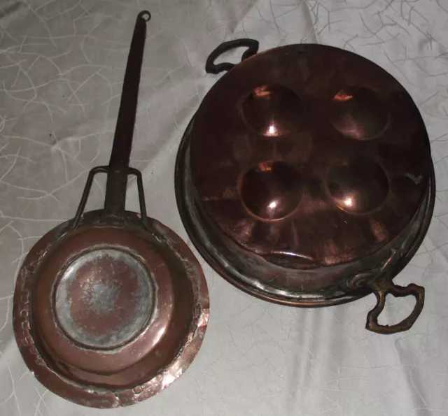 Lot De 2 Objets Anciens En Cuivre Decoratifs A Accrocher Accessoires De Cuisine