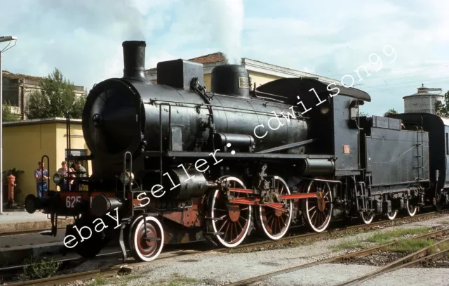35mm Italy Railway Slide - FS No. 625 169 2-6-0 at Partinico station 1976 [J946]
