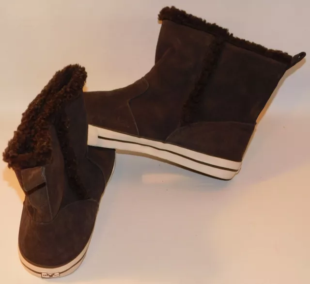 American Eagle Outfitters Ankle Boots Women's Size 8 Suede Rubber Sole Brown