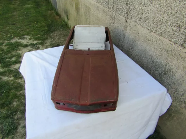 voiture a pedales ancienne renault 16