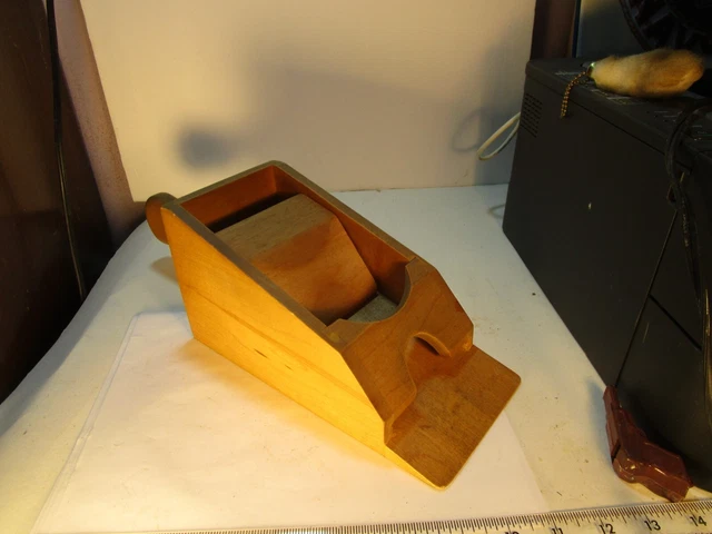 Vintage Light Wood Casino-Baccarat-Blackjack Multi Deck Card Dealer's Shoe
