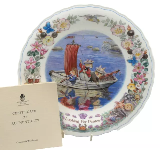 RARE MINT WEDGWOOD FOXWOOD AT SEA TALES LOOKING FOR PIRATES 21cm PLATE + CERT