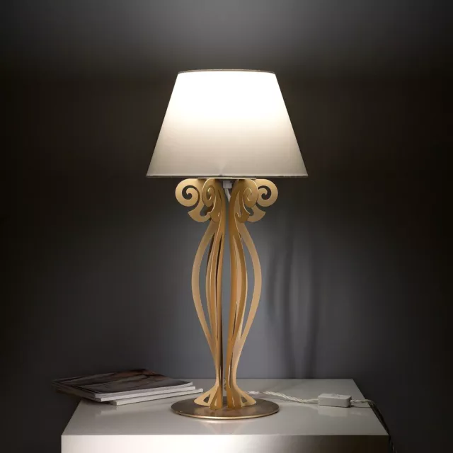 Lampada da tavolo sala In Ferro stile Classico Circeo Design Arti e Mestieri