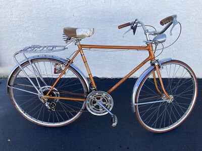 schwinn tourist road bike