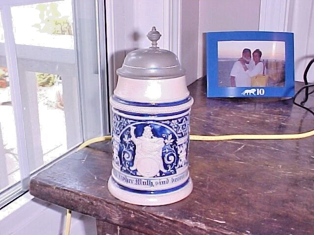 Old German Beer Stein Blue/Cream Embossed Munchen 1948 Engraved Inscription 0.5L