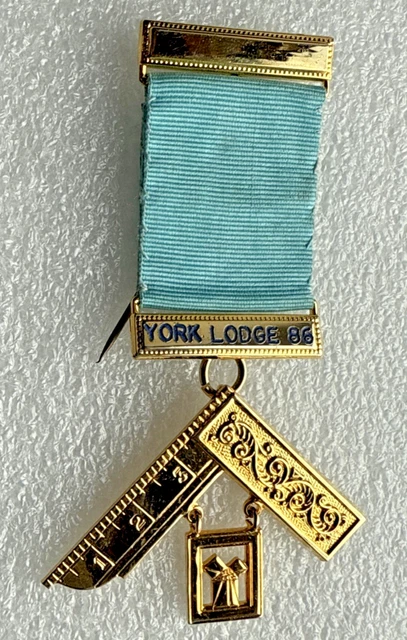 Masonic Square & Compass Lapel Pin - Blue & Gold, 2.5 Cm Tall, Clutch Back, Jewelry Quality