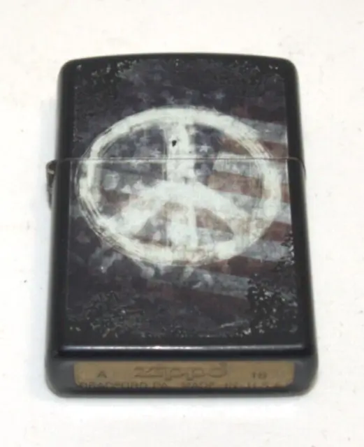 2018 Black Distressed Peace Sign American Flag Zippo Lighter