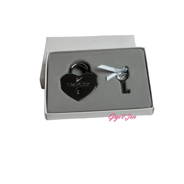 Swarovski Heart Lock with Key new with box 2