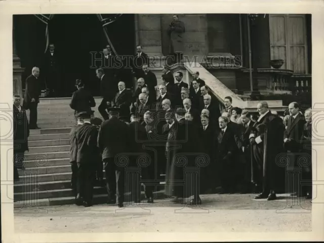 1932 Photo body late Aristide Briand carried to Ministry Interior