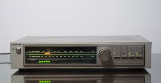 Sintonizzatore Toshiba ST-U2 AM-FM Synthesizer Stereo Tuner HI-FI Testato