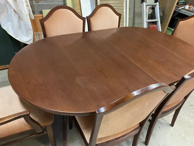 dinning table and chairs