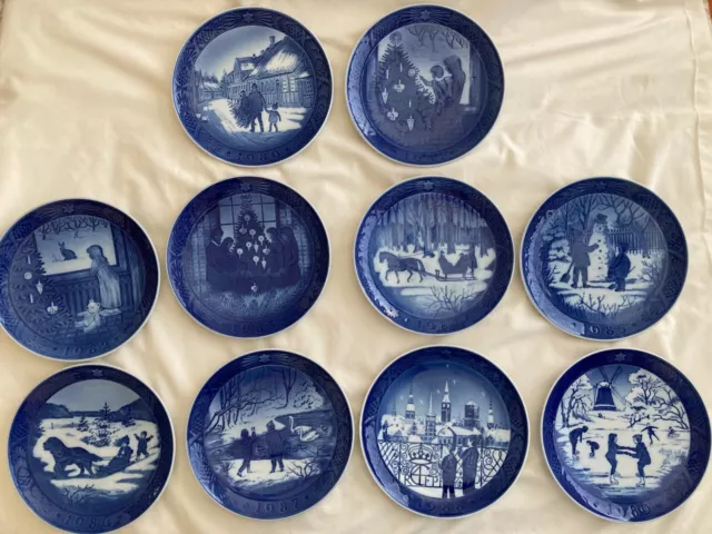 Vintage Royal Copenhagen Christmas Lot Of 10 Plates - 1980s 80 to 89 Plate 7”