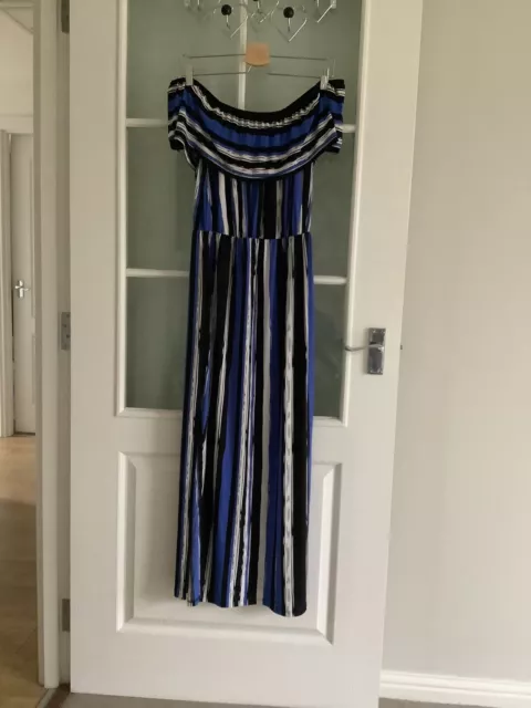 ladies size 12/14 off the shoulder long dress from folia