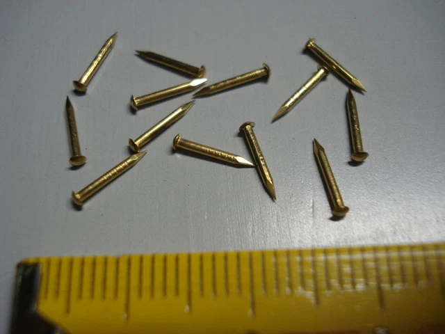 Conduits pointes/clous diamant poli - 2 x 18 - 500g mm