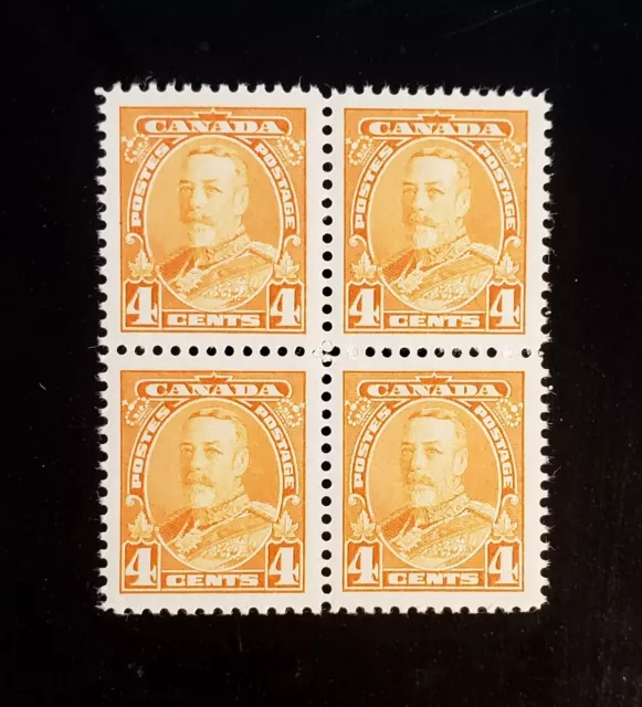 Stamps Canada Mint: #220 4c yellow Geo. V Pictorial Issue block of 4 VF+ MNH